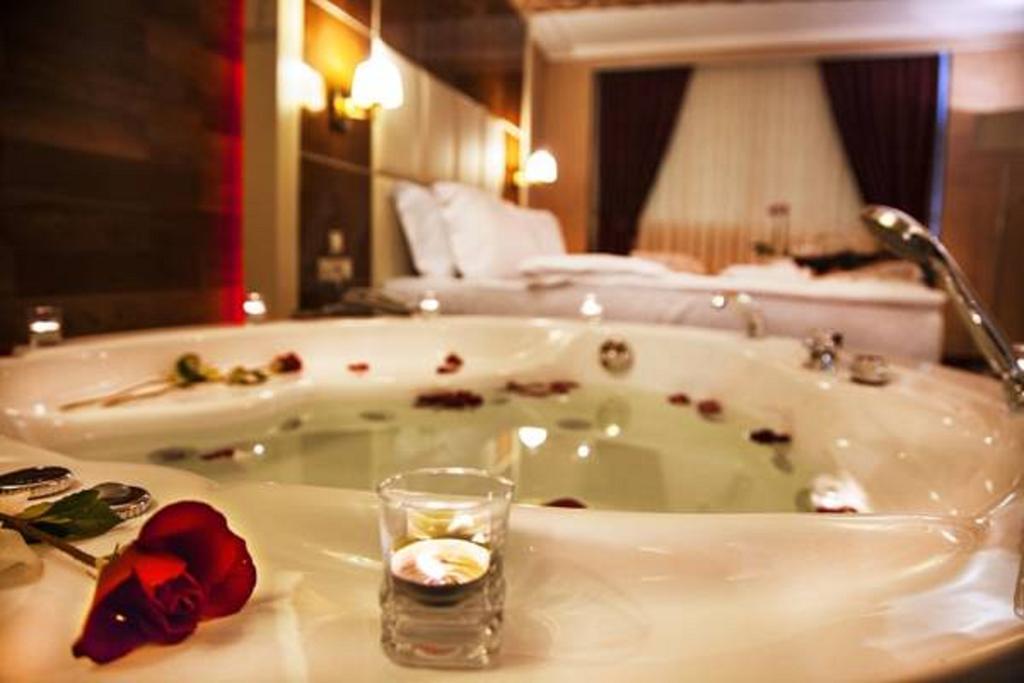 Cukurova Erten Hotel Adana Szoba fotó